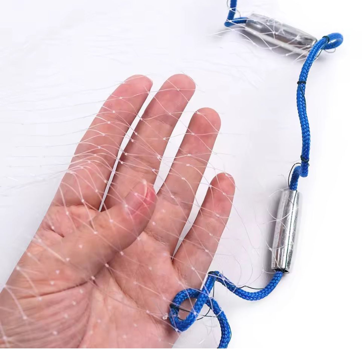 Lead sinkers attached to strong blue nylon rope for fast sinking fishing cast net